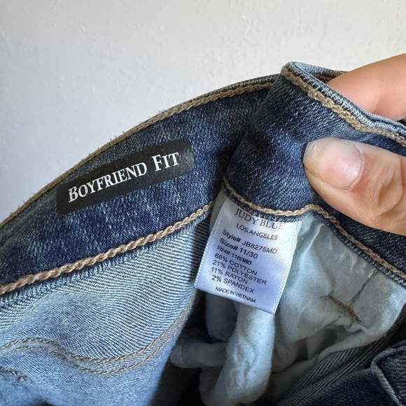 Judy Blue Distressed Mid Wash Denim Boyfriend Fit Jeans Womens 30 Stretch - Picture 6 of 6